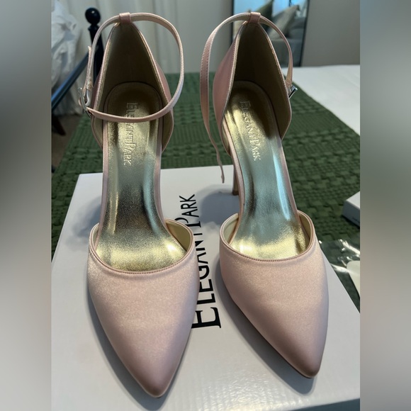 Pointed Toe High Heel Ankle Strap Shoes Satin Blush Size 9 - Picture 10 of 10